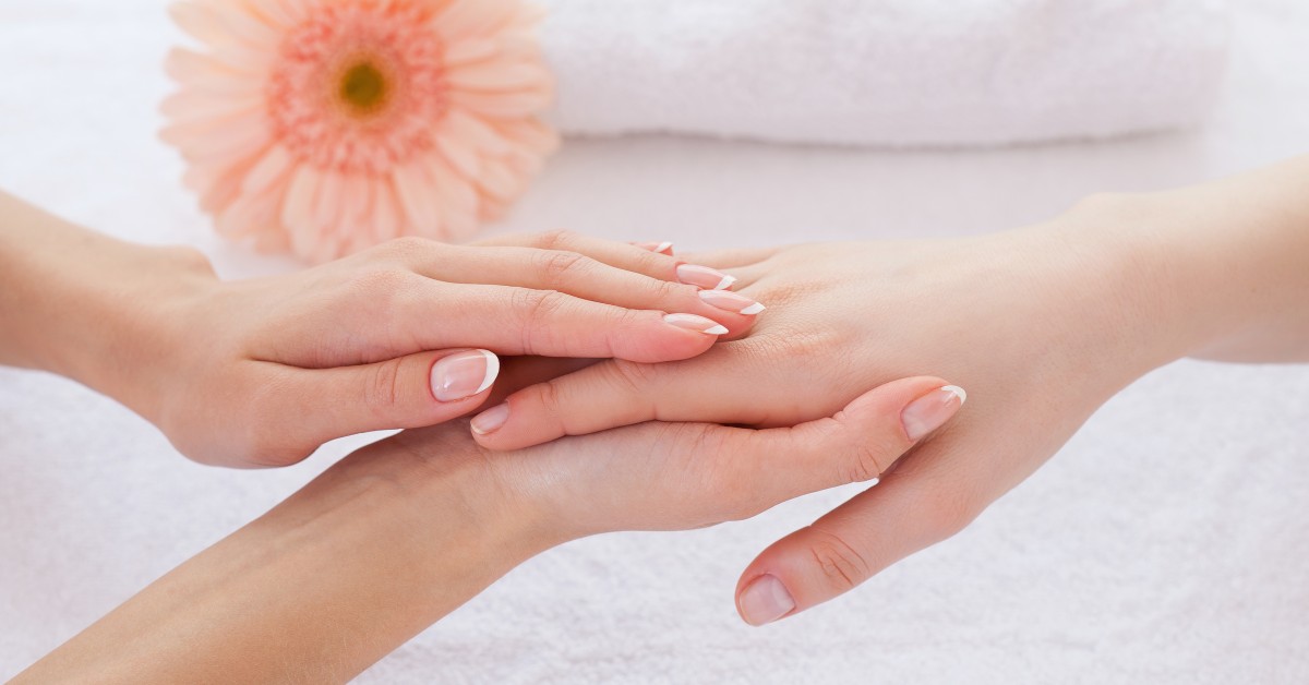 8 LifeChanging Benefits of Hand Massage American Institute of