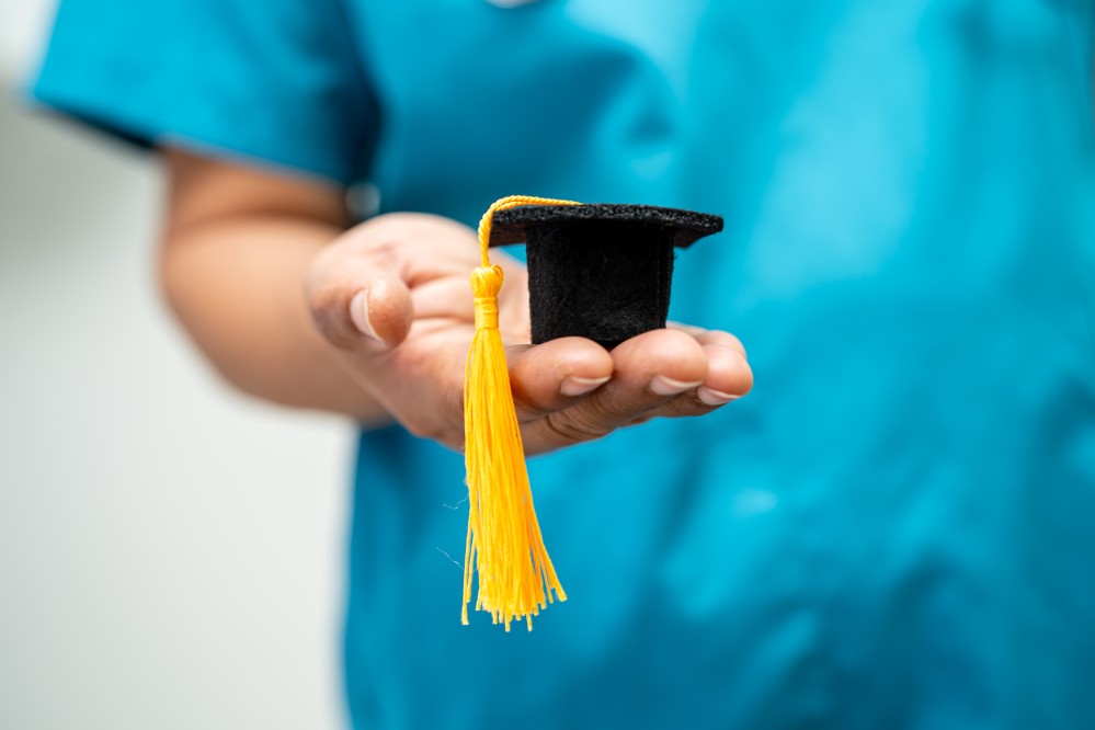 steps-to-becoming-an-nicu-nurse