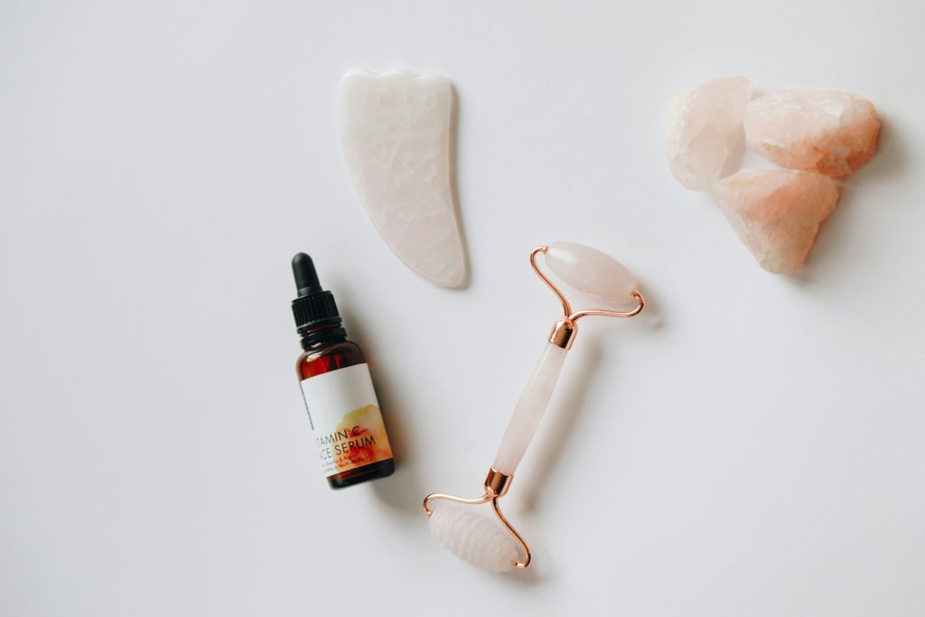 Mastering Facial Massage Techniques: 11 Techniques and Tips - American Institute of Alternative Medicine Mastering Facial Massage Techniques: 11 Techniques and Tips - American Institute of Alternative Medicine