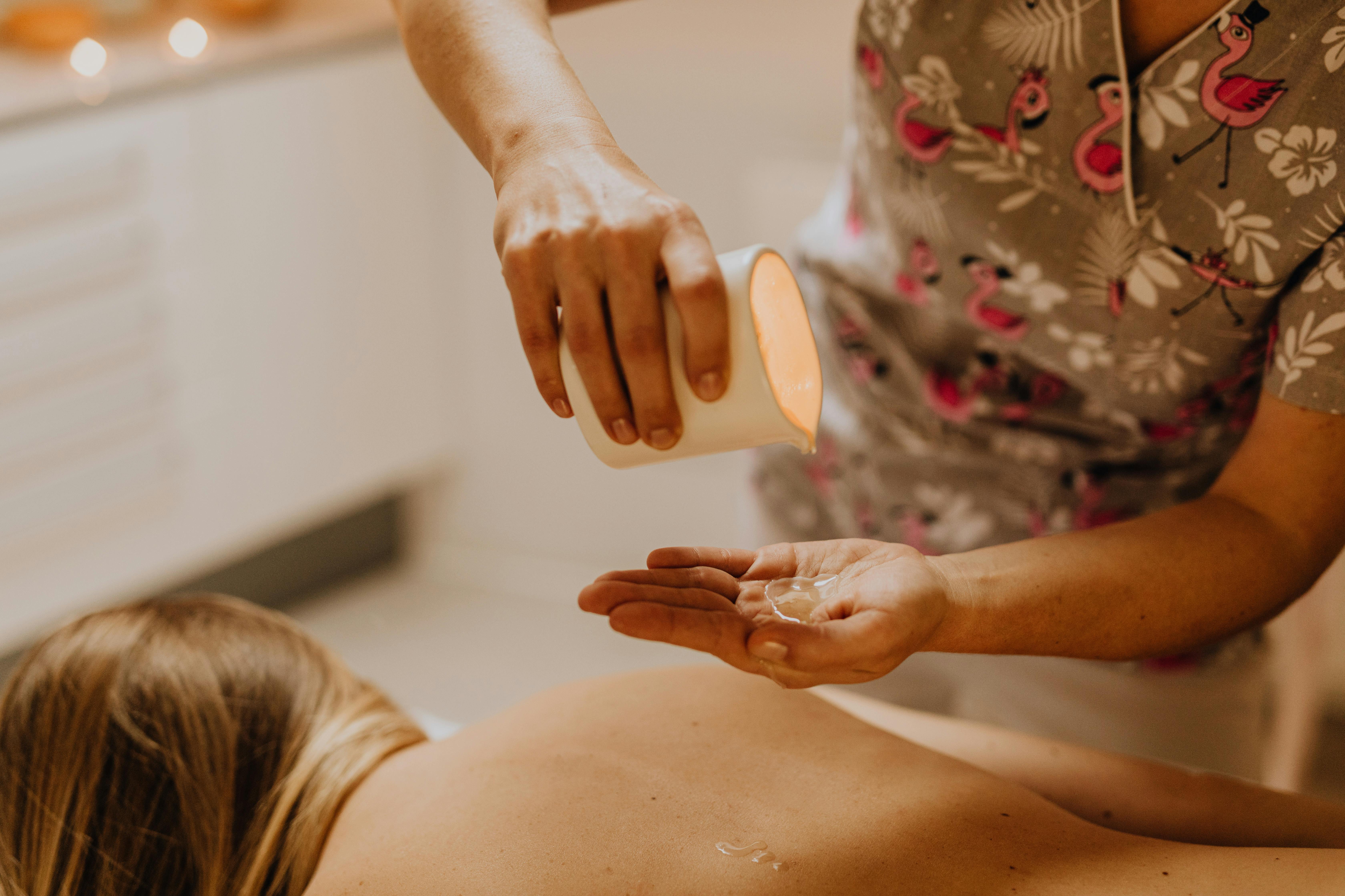 aromatherapy-massage