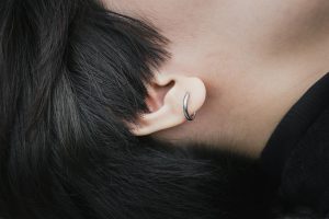 ear-piercing-acupuncture-types-health-benefits